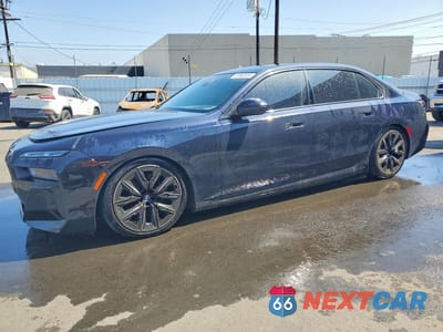 2025 BMW I7 XDRIVE60 WBY53EJ08SCT50453 - główne zdjęcie licytacji z USA - miniatura
