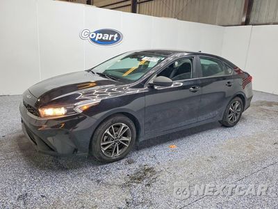 2023 KIA FORTE LXS 3KPF24AD5PE566119 - główne zdjęcie licytacji z USA - miniatura