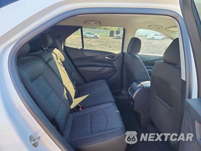 Zdjęcie 10 z 12 samochodu: 2019 CHEVROLET EQUINOX LT VIN:3GNAXJEV3KS599957 - miniatura