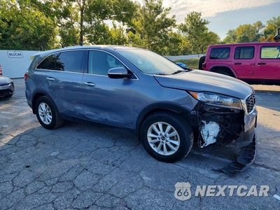 Czwarte zdjęcie samochodu z boku: 2020 KIA SORENTO LX VIN:JA4JS4AX3CU003113 - miniatura