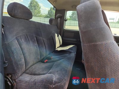 Zdjęcie 10 z 12 samochodu: 1999 CHEVROLET SILVERADO C1500 VIN:2GCEC19V5X1220346 - miniatura