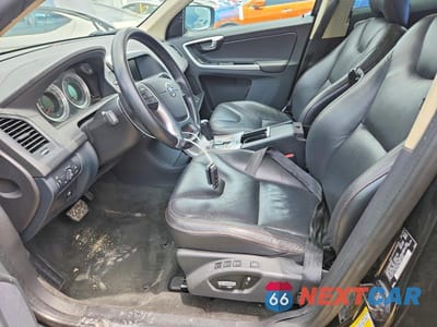 Zdjęcie 7 z 12 samochodu: 2011 VOLVO XC60 T6 VIN:YV4902DZ2B2202645 - miniatura