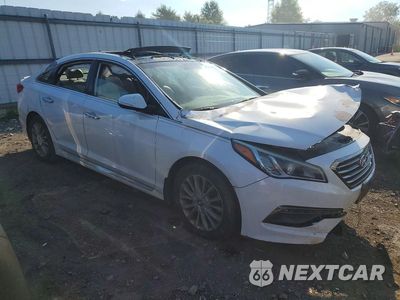 Czwarte zdjęcie samochodu z boku: 2015 HYUNDAI SONATA LIMITED VIN:5NPE34AF5FH033501 - miniatura