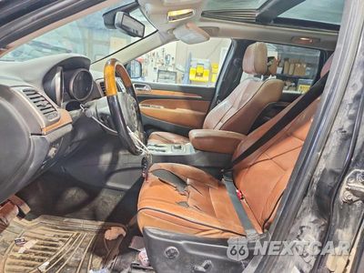 Zdjęcie 7 z 13 samochodu: 2013 JEEP GRAND CHEROKEE OVERLAND VIN:1C4RJFCG6DC581475 - miniatura