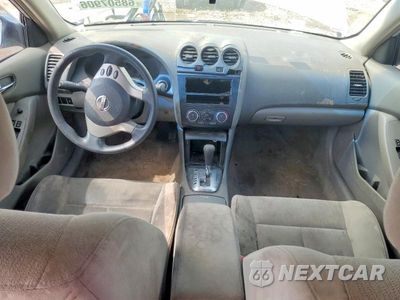 Zdjęcie 8 z 12 samochodu: 2010 NISSAN ALTIMA 2.5 VIN:1N4AL2APXAN400578 - miniatura