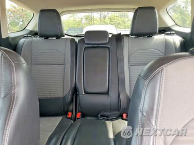 Zdjęcie 10 z 13 samochodu: 2018 FORD ESCAPE SE VIN:1FMCU0GD7JUB09197 - miniatura
