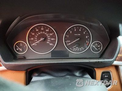 Zdjęcie 9 z 13 samochodu: 2013 BMW 328 XI VIN:WBA3B3C59DF531472 - miniatura
