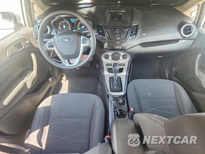 Zdjęcie 8 z 12 samochodu: 2019 FORD FIESTA SE VIN:3FADP4BJ6KM101057 - miniatura