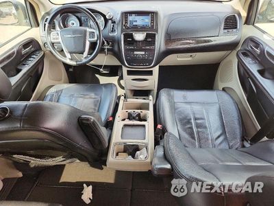 Zdjęcie 8 z 13 samochodu: 2012 CHRYSLER TOWN & COUNTRY TOURING VIN:2C4RC1BG1CR312563 - miniatura