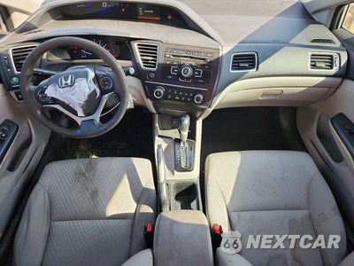Zdjęcie 8 z 12 samochodu: 2015 HONDA CIVIC LX VIN:19XFB2F51FE032409 - miniatura