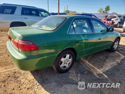 Trzecie zdjęcie samochodu z tyłu: 1998 HONDA ACCORD EX VIN:1HGCG1659WA059912 - miniatura