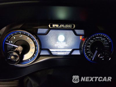 Zdjęcie 9 z 12 samochodu: 2020 RAM 1500 LIMITED VIN:1C6SRFHT8LN301145 - miniatura