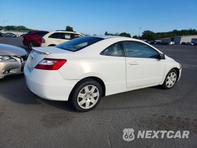 Trzecie zdjęcie samochodu z tyłu: 2008 HONDA CIVIC LX VIN:2HGFG12698H553400 - miniatura