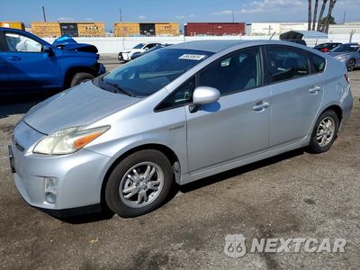 2017 TOYOTA PRIUS II JTDKN3DU8A1300499 - główne zdjęcie licytacji z USA - miniatura