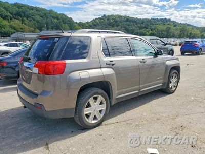 Trzecie zdjęcie samochodu z tyłu: 2011 GMC TERRAIN SLE VIN:2CTFLTEC1B6440118 - miniatura