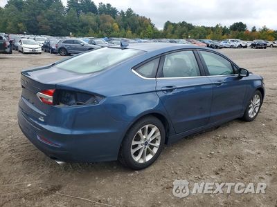 Trzecie zdjęcie samochodu z tyłu: 2019 FORD FUSION SE VIN:3FA6P0HD0KR158943 - miniatura
