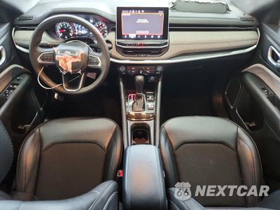 Zdjęcie 8 z 13 samochodu: 2024 JEEP COMPASS LATITUDE VIN:3C4NJDBN9RT118129 - miniatura