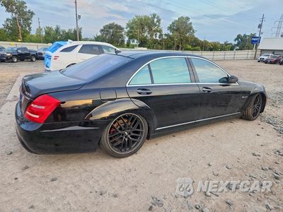 Trzecie zdjęcie samochodu z tyłu: 2013 MERCEDES-BENZ S 550 VIN:WDDNG7DB6DA507822 - miniatura