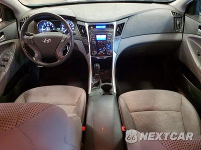 Zdjęcie 8 z 13 samochodu: 2011 HYUNDAI SONATA GLS VIN:5NPEB4AC3BH044435 - miniatura