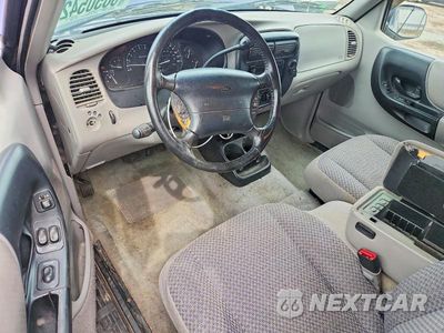 Zdjęcie 8 z 12 samochodu: 1998 FORD RANGER SUPER CAB VIN:1FTYR14U3WPA65730 - miniatura