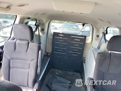 Zdjęcie 10 z 13 samochodu: 2016 DODGE GRAND CARAVAN SE VIN:2C4RDGBG1GR342250 - miniatura