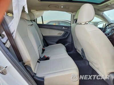 Zdjęcie 10 z 12 samochodu: 2020 VOLKSWAGEN TIGUAN SE VIN:3VV2B7AX4LM144693 - miniatura