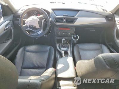 Zdjęcie 8 z 13 samochodu: 2015 BMW X1 SDRIVE28I VIN:WBAVM1C55FV316364 - miniatura