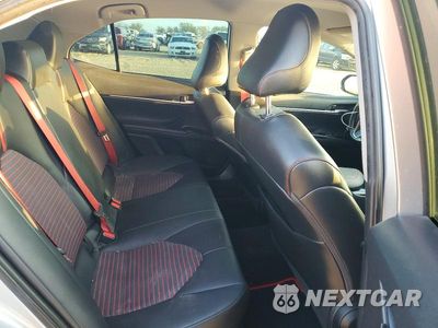 Zdjęcie 10 z 12 samochodu: 2020 TOYOTA CAMRY TRD VIN:4T1NZ1AK1LU043983 - miniatura