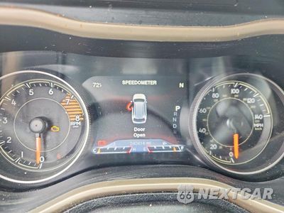 Zdjęcie 9 z 13 samochodu: 2016 JEEP CHEROKEE LIMITED VIN:1C4PJLDS2GW107194 - miniatura