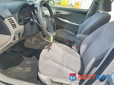 Zdjęcie 7 z 12 samochodu: 2011 TOYOTA COROLLA LE VIN:JTDBU4EE1B9140193 - miniatura