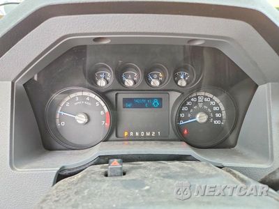 Zdjęcie 9 z 12 samochodu: 2016 FORD F350 XL VIN:1FD8W3G65GEC64014 - miniatura