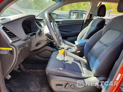 Zdjęcie 7 z 13 samochodu: 2017 HYUNDAI TUCSON SPORT VIN:KM8J33A28HU496775 - miniatura