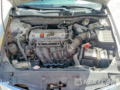 Zdjęcie 11 z 12 samochodu: 2011 HONDA ACCORD LXP VIN:1HGCP2F40BA058929 - miniatura