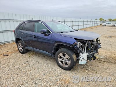 Czwarte zdjęcie samochodu z boku: 2023 TOYOTA RAV4 XLE VIN:2T3P1RFV3PW334113 - miniatura