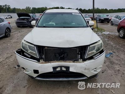 Piąte zdjęcie samochodu w środku: 2014 NISSAN PATHFINDER S VIN:5N1AR2MM9EC713225 - miniatura
