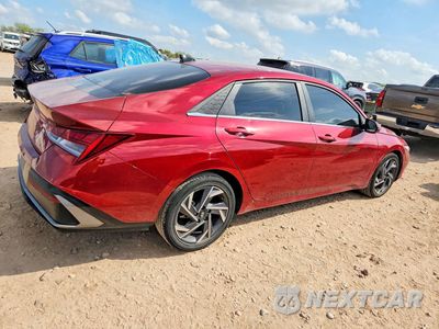 Trzecie zdjęcie samochodu z tyłu: 2025 HYUNDAI ELANTRA LIMITED VIN:KMHLP4DG1SU928432 - miniatura
