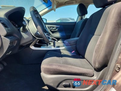 Zdjęcie 7 z 12 samochodu: 2014 NISSAN ALTIMA 2.5 S VIN:1N4AL3AP8EC279671 - miniatura