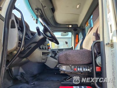Zdjęcie 7 z 13 samochodu: 2017 PETERBILT 579 SEMI TRUCK VIN:1XPBA48X7HD428875 - miniatura