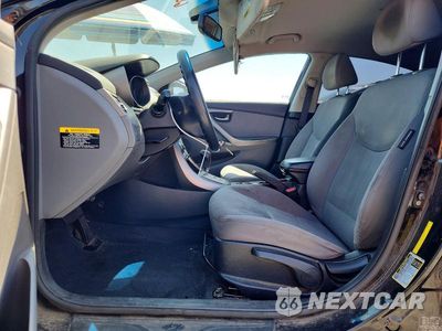 Zdjęcie 7 z 12 samochodu: 2013 HYUNDAI ELANTRA GLS VIN:KMHDH4AE0DU838681 - miniatura