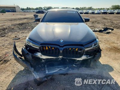 Piąte zdjęcie samochodu w środku: 2021 BMW M5 VIN:WBS83CH09MCH18985 - miniatura