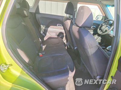 Zdjęcie 10 z 12 samochodu: 2017 KIA SOUL BASE VIN:KNDJN2A25H7880813 - miniatura