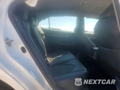 Zdjęcie 10 z 12 samochodu: 2019 TOYOTA CAMRY SE VIN:4T1B11HK8KU833330 - miniatura