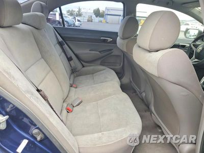 Zdjęcie 10 z 12 samochodu: 2010 HONDA CIVIC LX VIN:19XFA1F57AE029794 - miniatura