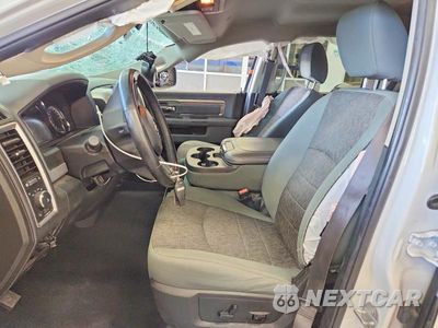 Zdjęcie 7 z 13 samochodu: 2018 RAM 1500 SLT VIN:1C6RR7LM7JS241961 - miniatura