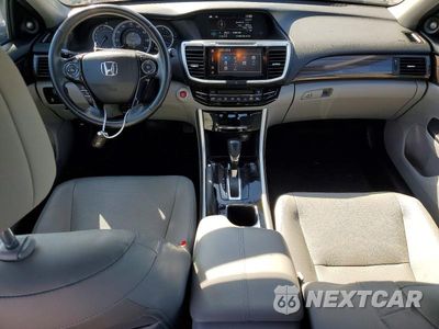 Zdjęcie 8 z 12 samochodu: 2017 HONDA ACCORD EXL VIN:1HGCR2F87HA206273 - miniatura
