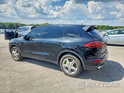 Drugie zdjęcie samochodu z przodu: 2016 PORSCHE CAYENNE SE HYBRID VIN:WP1AE2A22GLA64470 - miniatura