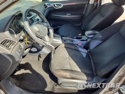 Zdjęcie 7 z 12 samochodu: 2016 NISSAN SENTRA SR VIN:3N1AB7AP3GY259457 - miniatura