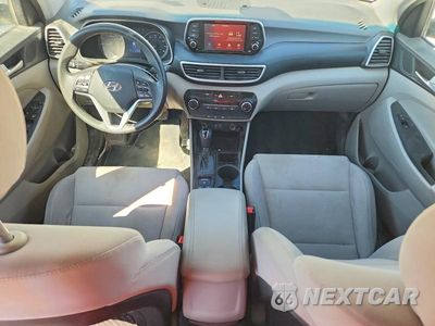 Zdjęcie 8 z 12 samochodu: 2020 HYUNDAI TUCSON SE VIN:KM8J23A47LU109162 - miniatura