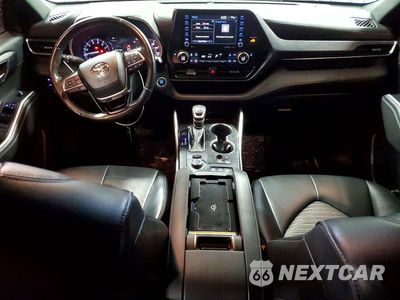Zdjęcie 8 z 12 samochodu: 2021 TOYOTA HIGHLANDER XSE VIN:5TDLZRBHXMS157614 - miniatura