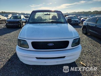Piąte zdjęcie samochodu w środku: 1998 FORD F150 VIN:1FTDF1723WNA10188 - miniatura